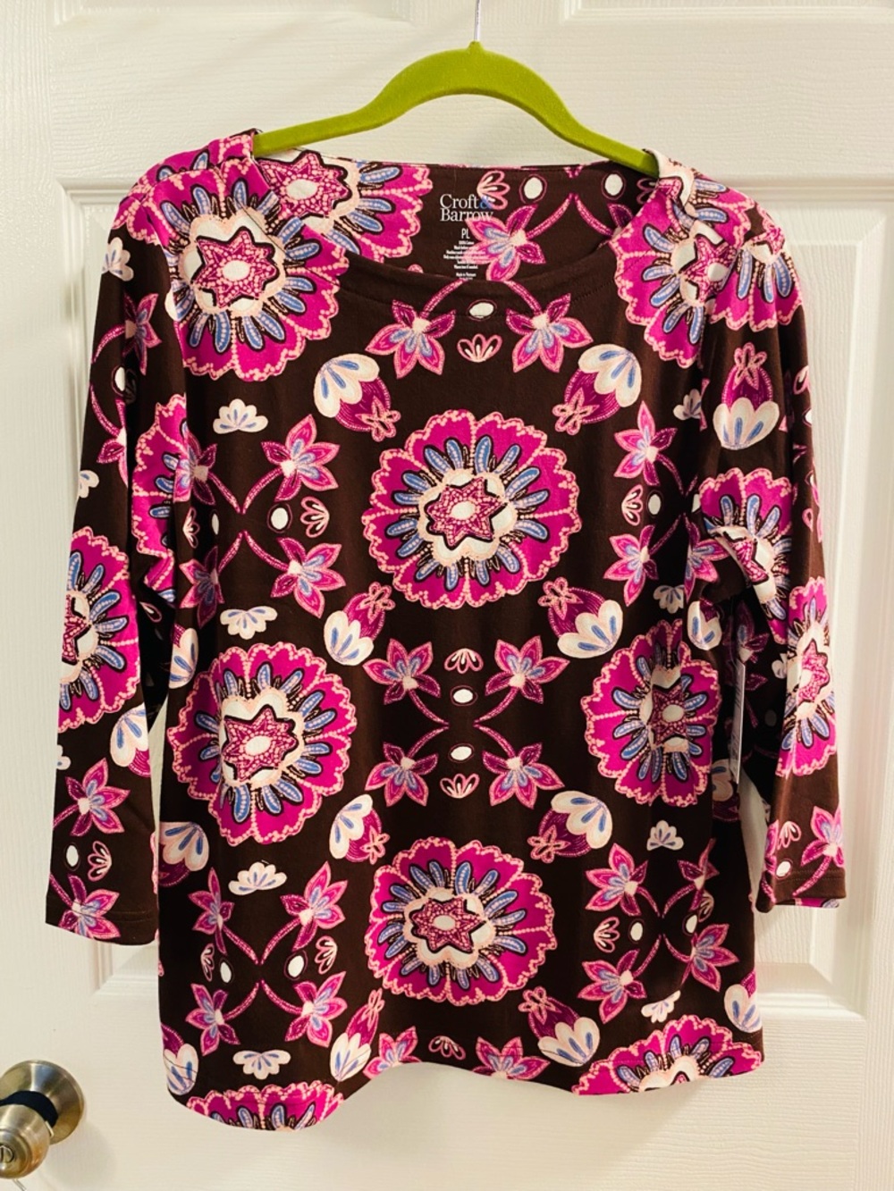 Croft & Barrow Brown Top with Pink & Blue Floral Print